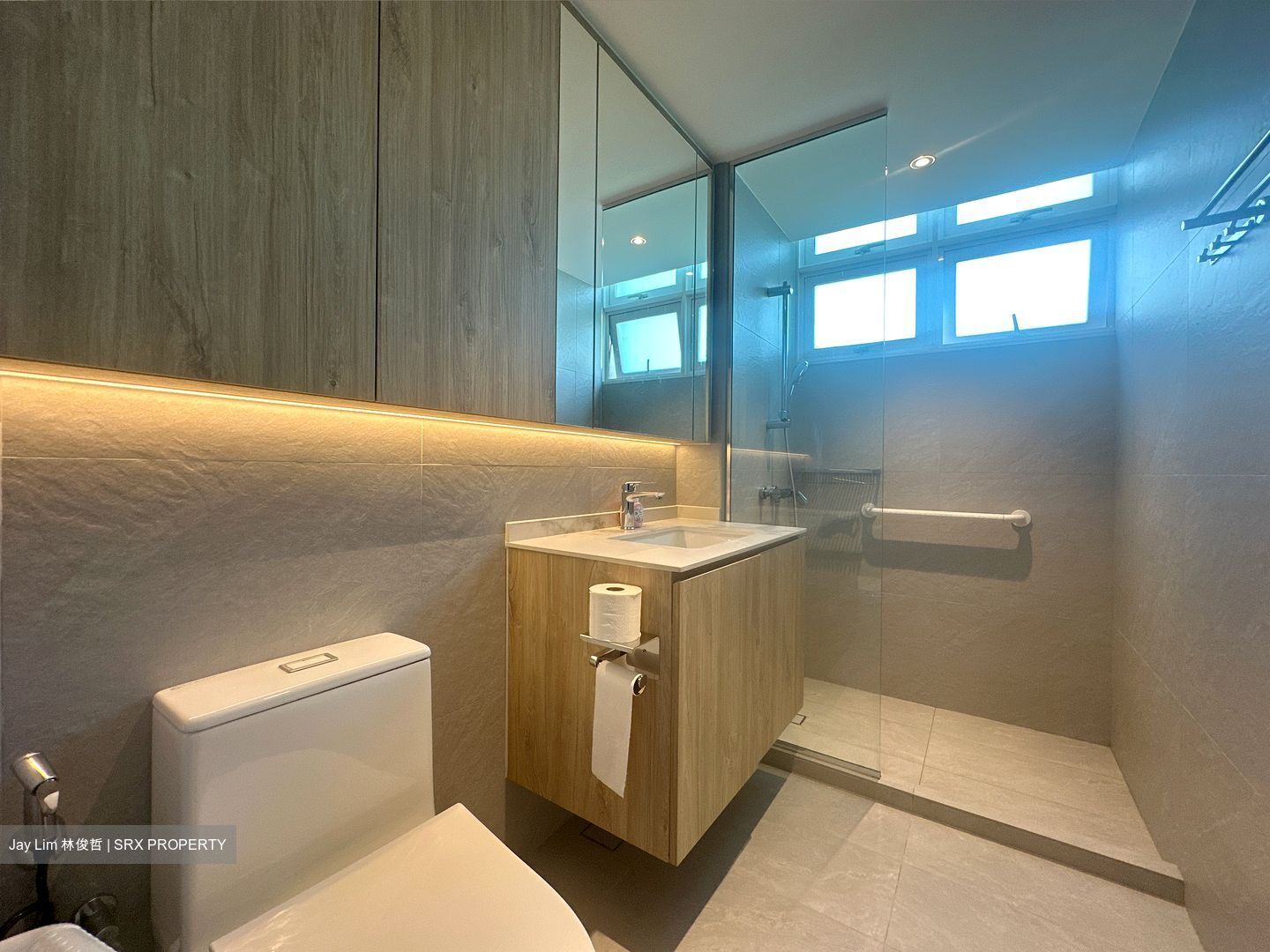 Sherwood Towers (D21), Apartment #510430101